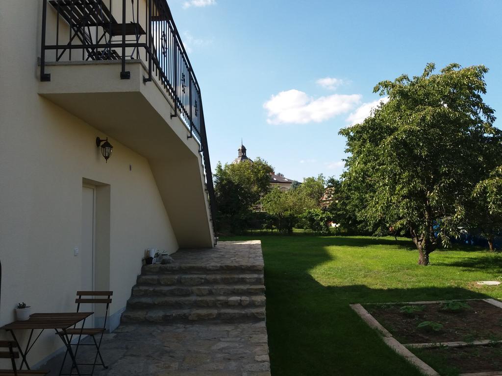 Villa Magdalena Kutna Hora Bagian luar foto